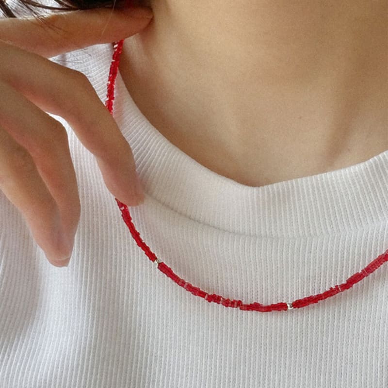 Primaute red square necklace