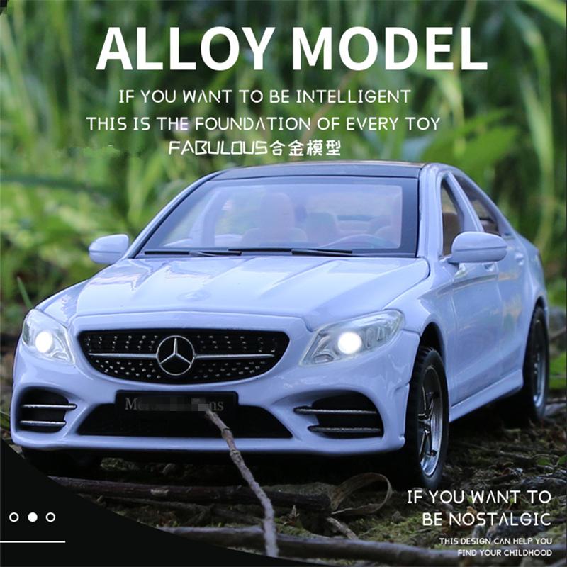 1/32 Benz C-Class C260L Alloy Car Model Diecasts Metal Toy Vehicles Car Model Simulation Sound and Light Collection Kids Gift