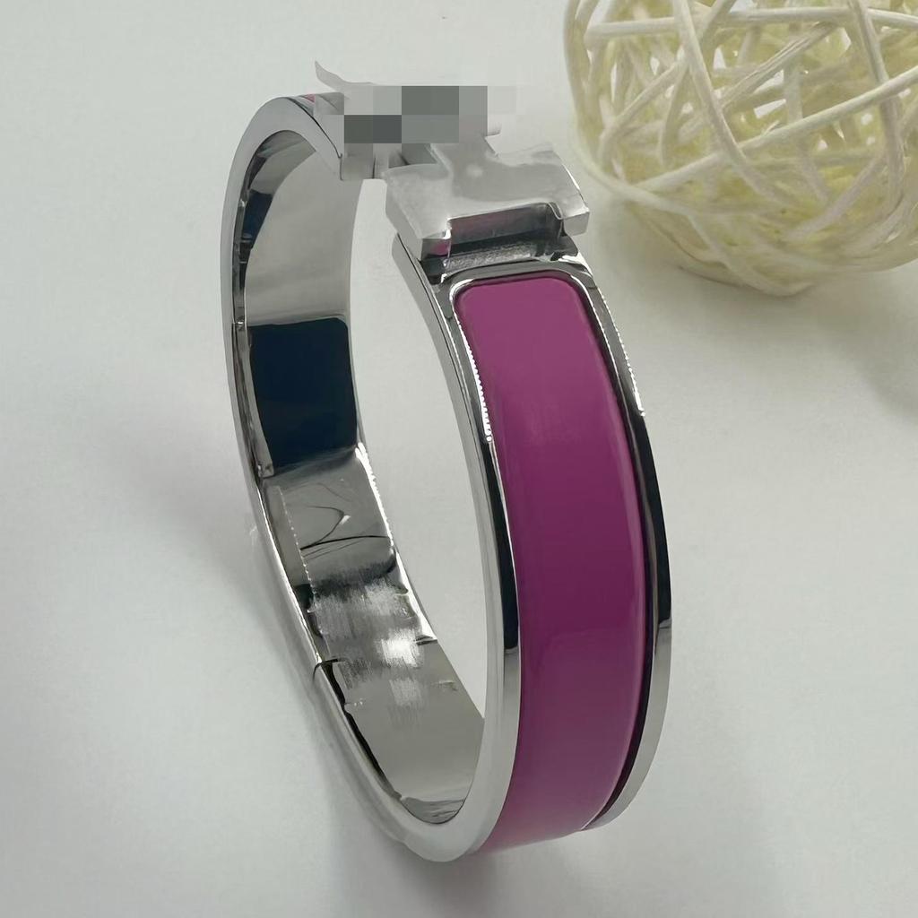 Браслет-бэнгл из эмалированной титановой стали 12 мм с буквой H - Европейский и американский модный браслет