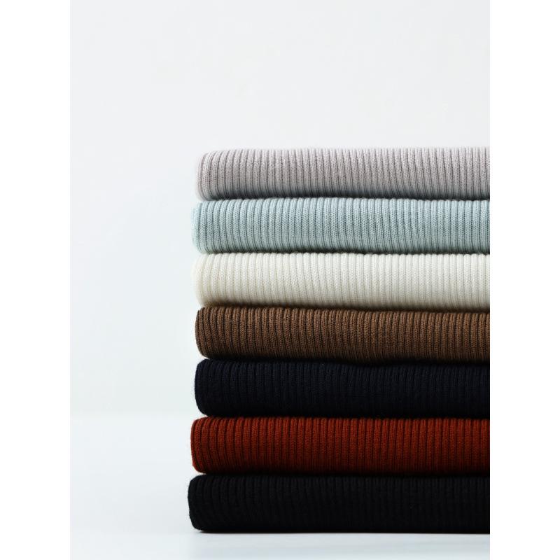 Women's Slim Fit Ribbed Wool Sweater - Round Neck, Thin and Soft Base Layer, Versatile and Close-Fitting Plush Top