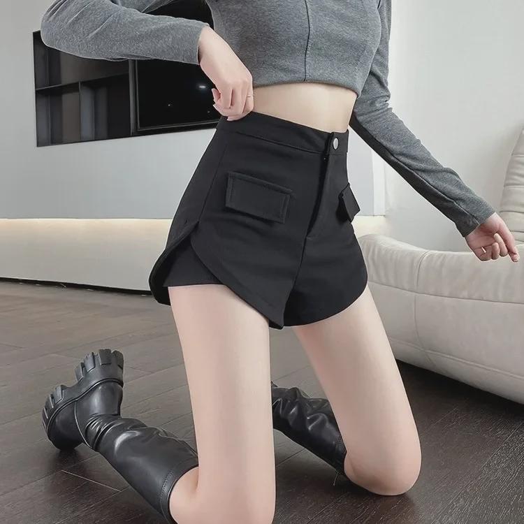 New High-Waist Wide-Leg A-Line Shorts for Petites - Casual, Black, All-Season.