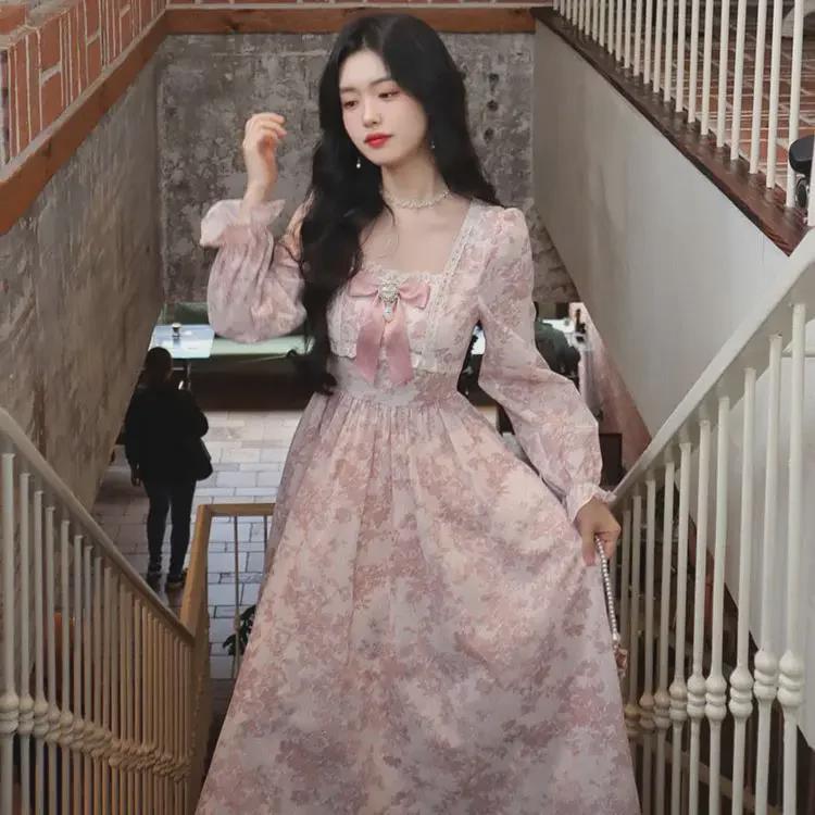 «Весна 2024 г., элегантное розовое длинное платье с цветочным принтом и подкладкой, растягивающейся в четыре стороны»