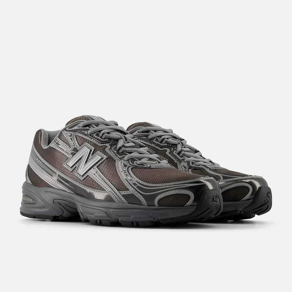 U7407YI New Balance 740 Черный Металлик (Мужской)