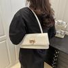 Niche Solid Color Bag Women's 2025 New Trendy Fashion Crocodile Pattern Shoulder Underarm Bag Versatile Portable Baguette Bag