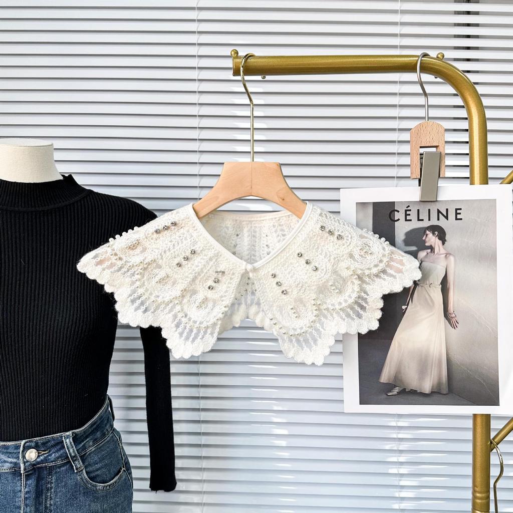 "Women's Beaded Bow Collar Shawl - Autumn/Winter Imitation Woolen Design"