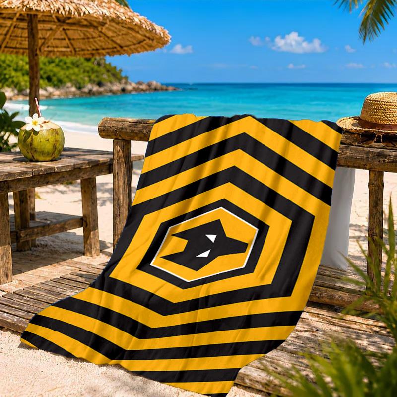 Wolves Team Emblem Printed Microfiber Beach Towel, Soft And Absorbent, Quick-Dry, Ideal for Summer Travel, Beach Essential, Swimming Pool