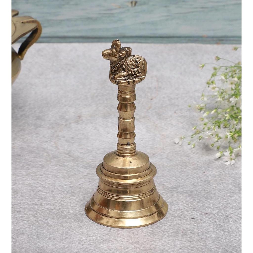 5 дюймов Nandi Design Brass Pooja Hand Bell, Ghanti для Pooja Aarti, Brass Temple Bell, Подвесные колокольчики для домашнего храма, Последние