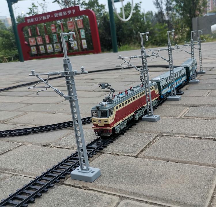 Электровозовой поезд Кабельная стойка для Модели железной дороги - Аксессуар для песочного стола