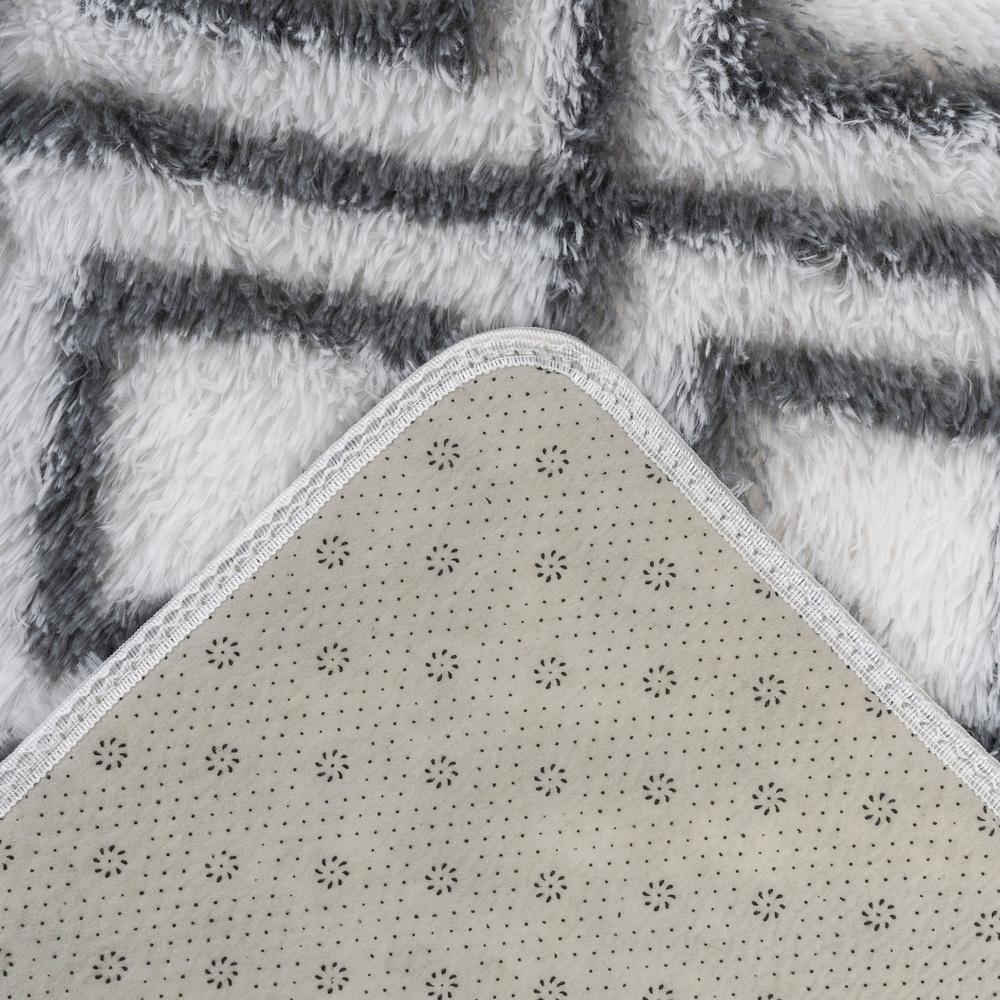 Dywan do salonu shaggy DECOR antypoślizgowy miękki puszysty modny 120x170 White Cube