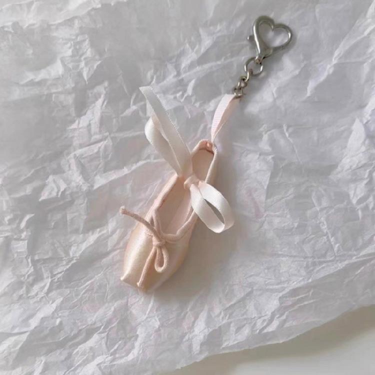 Модный брелок для телефона в виде балеток, подвеска для ключей для стильных девушек, универсальное украшение для сумки, шарм, брелок для ключей, украшение