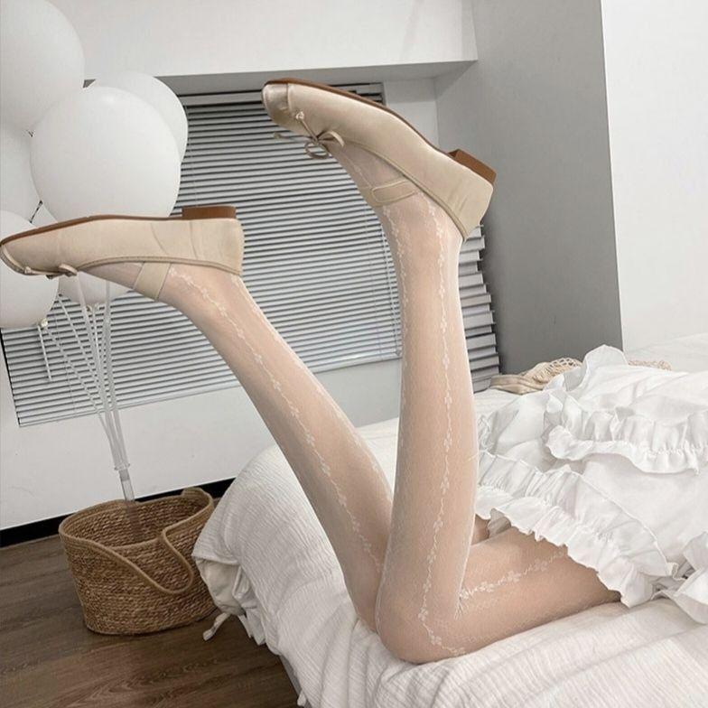 Японский стиль Вертикальная полоска Цветочные чулки Универсальные колготки Девичьи Тонкие черные чулки Сексуальный черный шелк