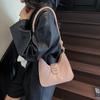 Retro Underarm Bag Women's 2025 New Commuter Fashion Versatile Messenger Bag High-end Niche Shoulder Bag