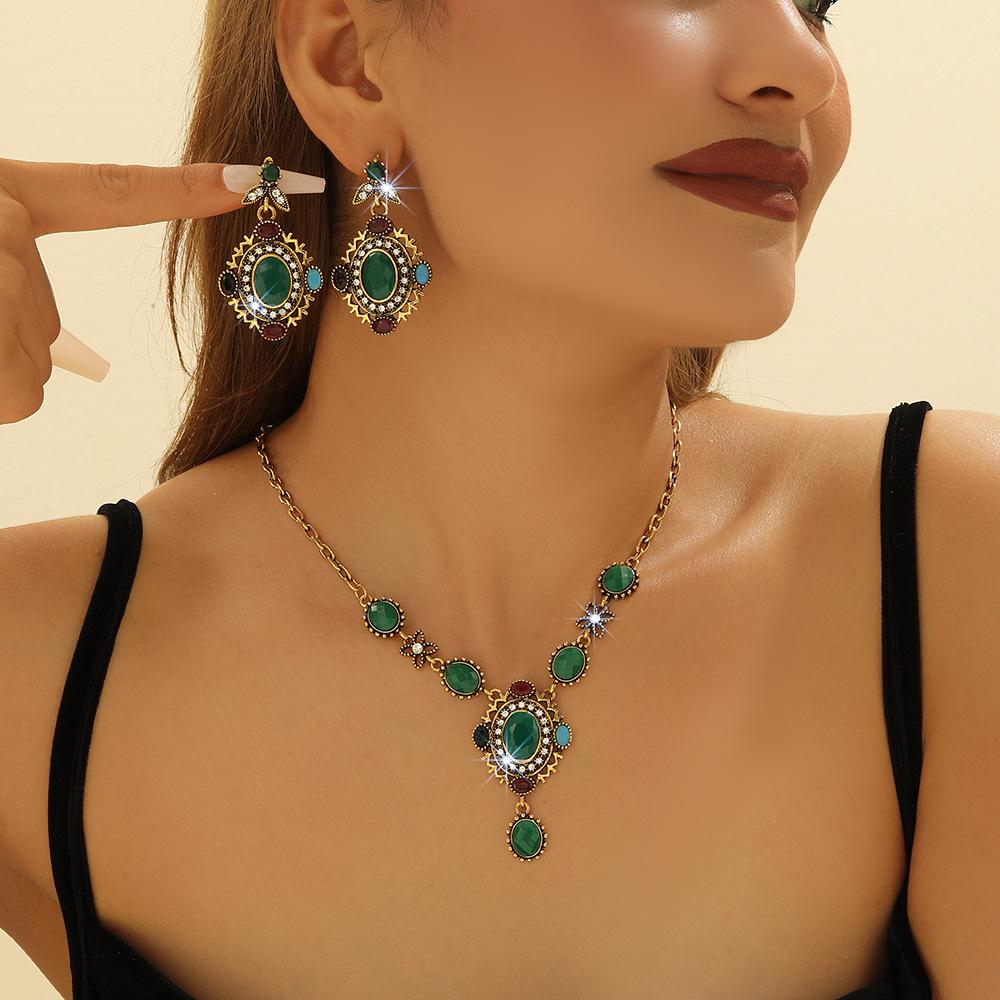 Vintage High-end Bohemian Colored Resin Alloy Necklace Earrings Two-piece Decoration