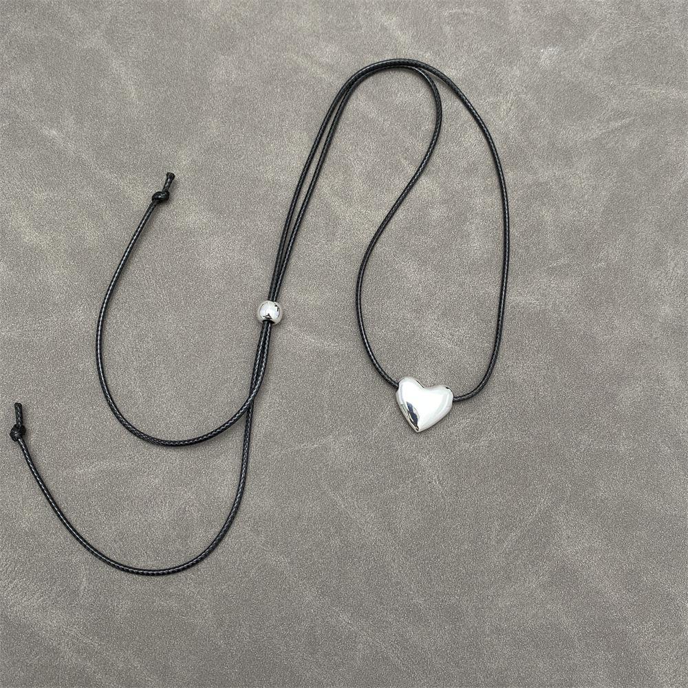Korean Blogger Style Adjustable Heart Necklace - Minimalist Cold Style Collarbone Chain