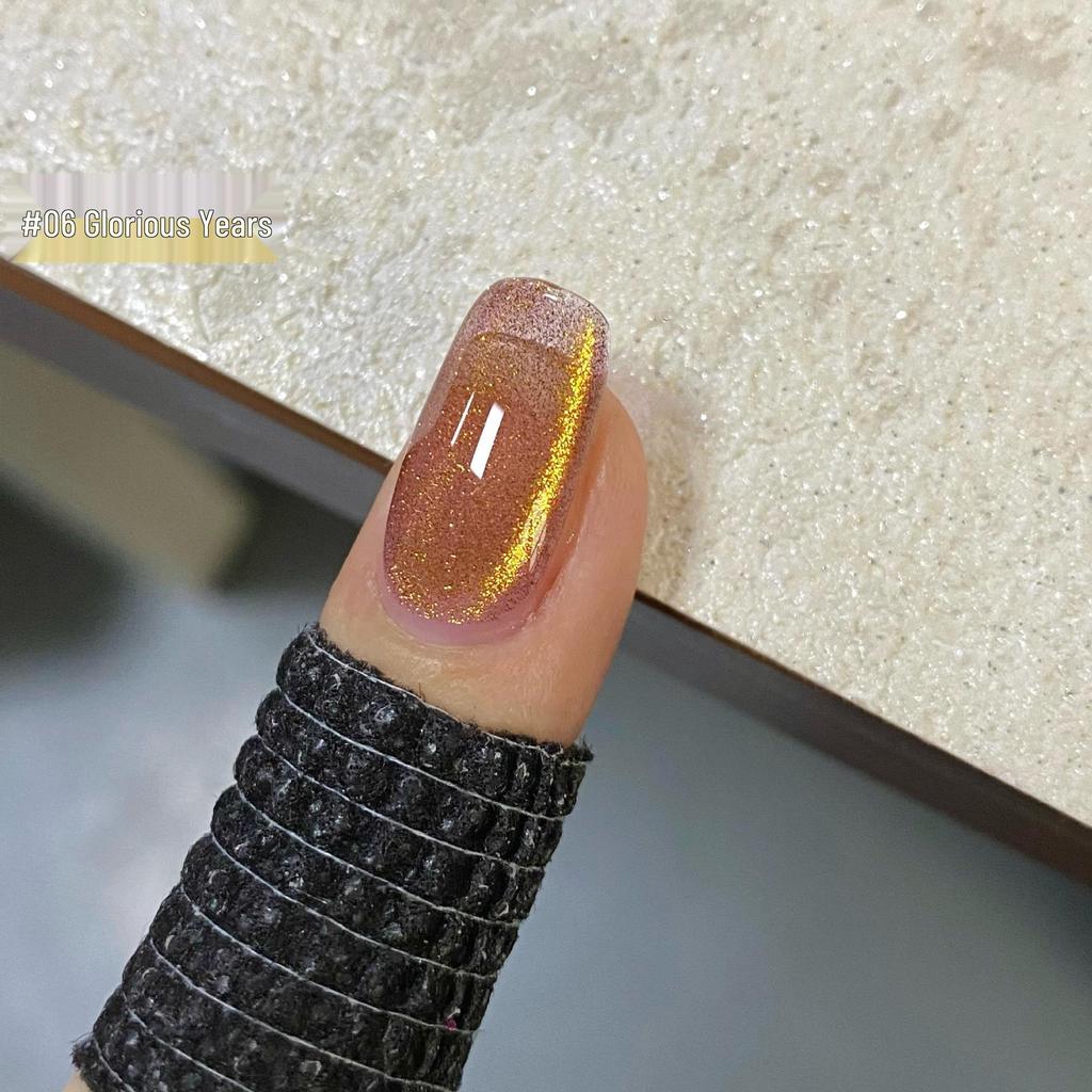Гель-лак Ming Rui Crystal Cat Eye - Коллекция Весна/Лето 2025: Зеркальный фарфор белый с эффектом стеклянных бусин