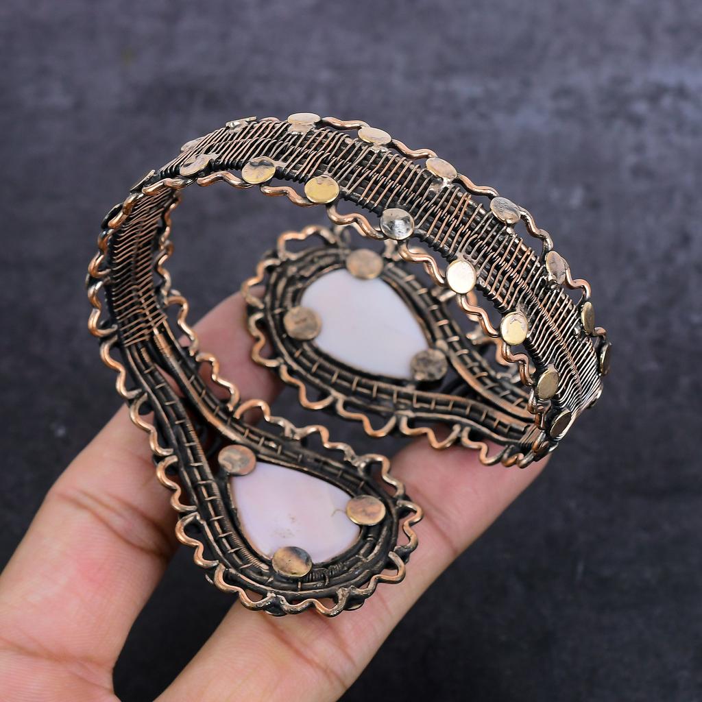 Браслет-манжета из натурального розового опала ручной работы из медной проволоки, регулируемый o8Z16