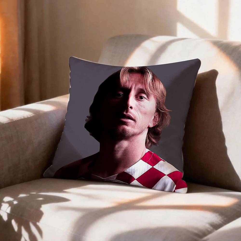 Legendary Midfielder Luka MModric Pillow Case Pattern Printed Pillowcase For Living Room Sofa Cushion Cover
