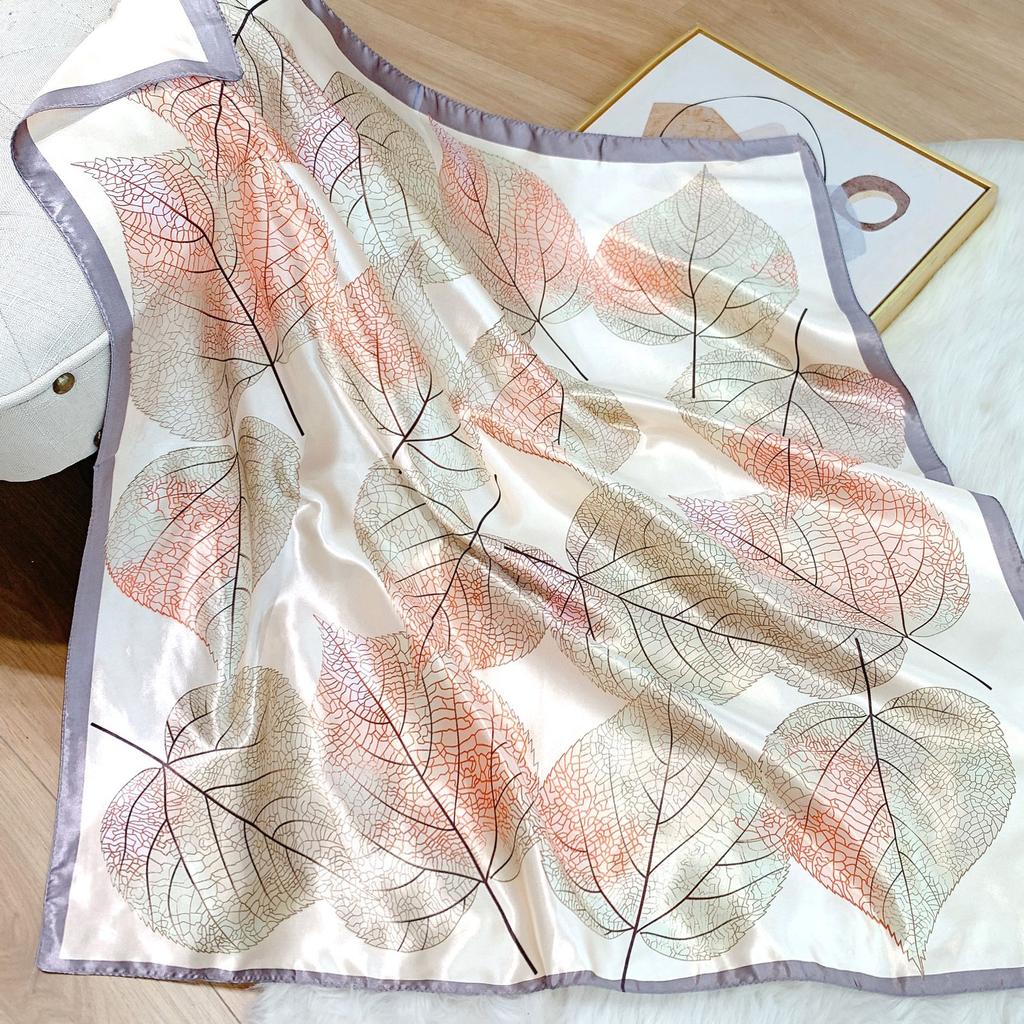 New Women's Scarf Bandana Headband Flowers Vintage Luxury Summer Beach Square Silk Handkerchief Bohemia Girl Accessories