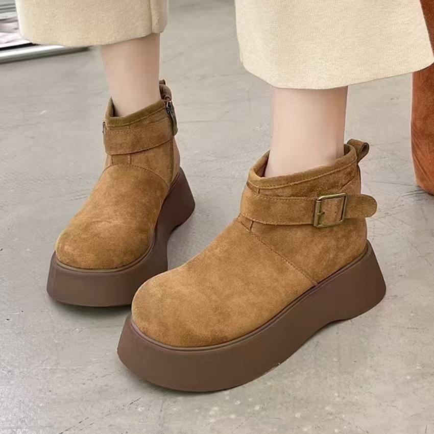 Замшевые женские ботинки на платформе, теплые плюшевые хлопковые туфли, мокасины на высоком каблуке, модная повседневная обувь на нескользящей подошве для зимы 2024 года