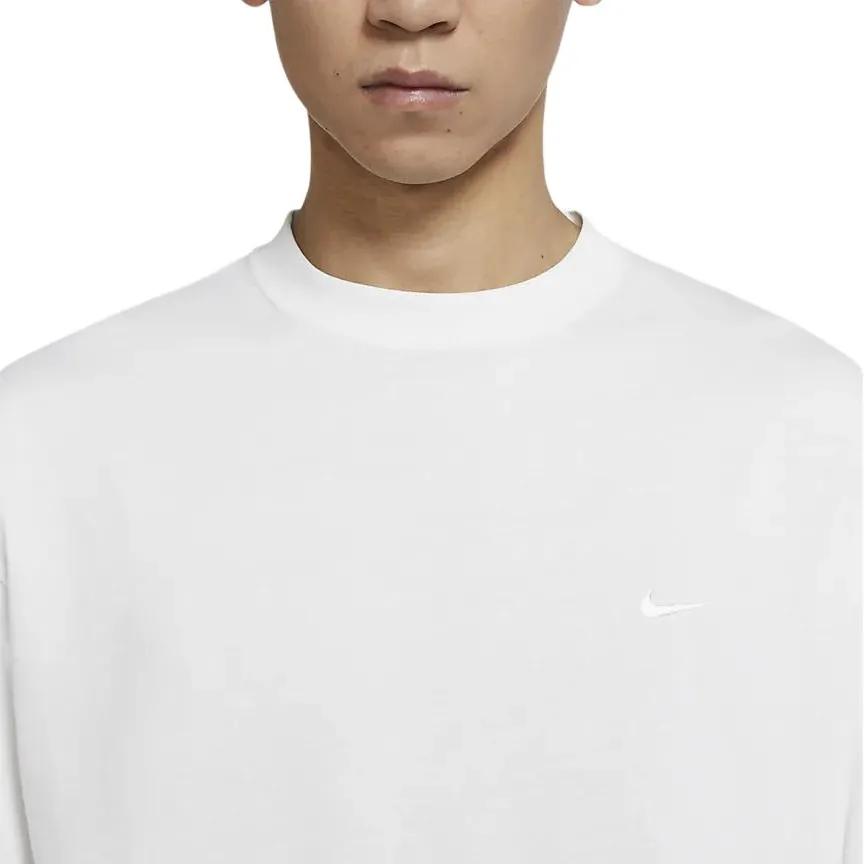 Nike T Shirts Men's White Crew Neck Moderate Straight Fit (Unisex) T-Shirts DA0321 121