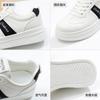 2025 весна маленькие белые туфли новая корейская версия женские студенческие туфли на платформе с увеличенным ростом спортивная обувь для сноуборда повседневная уличная съемка AS02