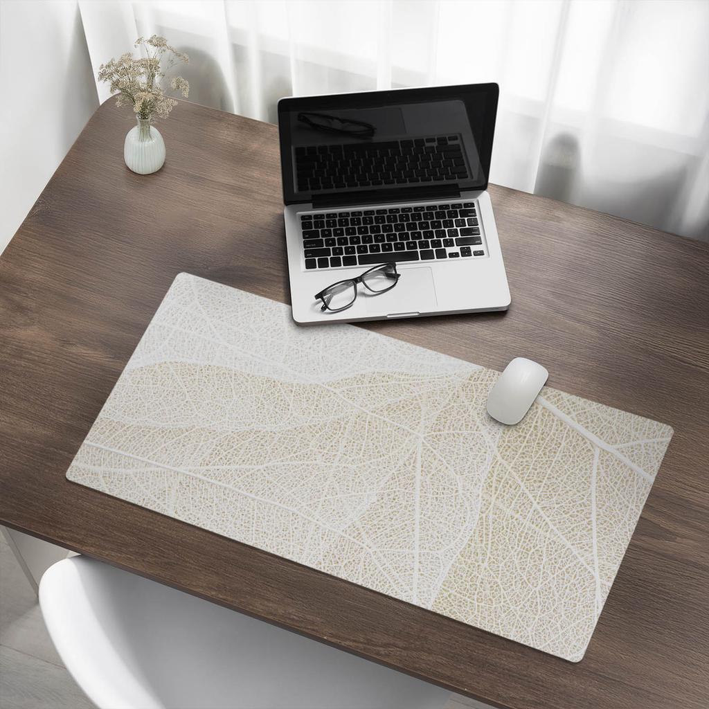 Decorative Desk Mat with a Delicate Leaf Pattern 90x45 cm