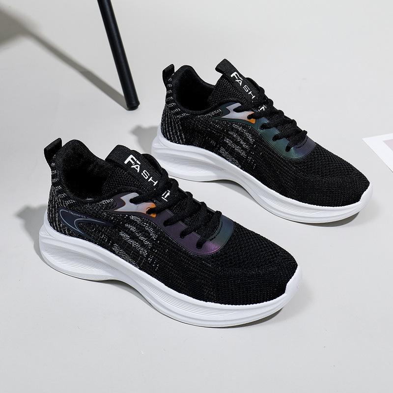 Женская обувь кроссовки 2025 новая весна легкие беговые кроссовки дышащая сетка повседневная обувь мягкая подошва нескользящие кроссовки