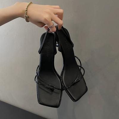 Мода 2025 Новые сандалии-щипки из натуральной кожи в стиле ретро с квадратным носком, модные шлепанцы на высоком каблуке для женщин