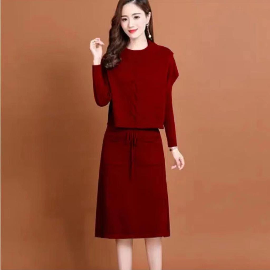 Вязаное платье для женской осени и зимы в корейском стиле с приталенным силуэтом, комплект из двух частей, свитер, однотонное, с длинным рукавом, повседневное платье-свитер