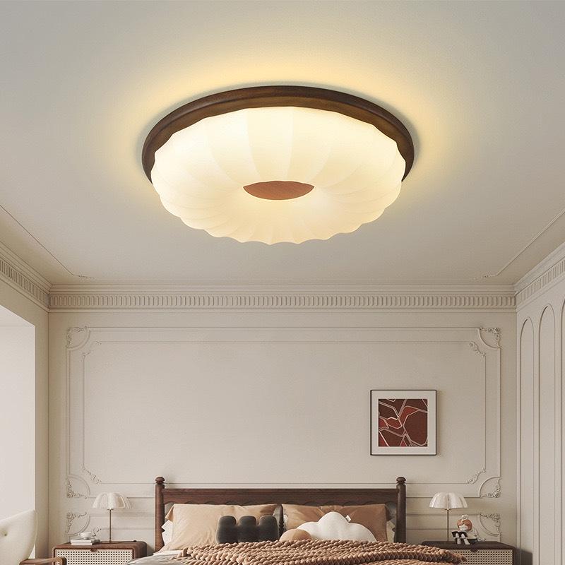 Chinese Retro Mid-Century Zen Ceiling Lamp: Solid Wood, Simple Style for Bedroom or Influencer Room
