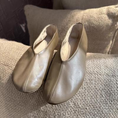 Супермягкая овчина~ Натуральная кожа не утомляет ноги, одинарная обувь, женская, с круглым носком, с мелким вырезом, на одной педали, маленькая кожаная туфелька на плоской подошве