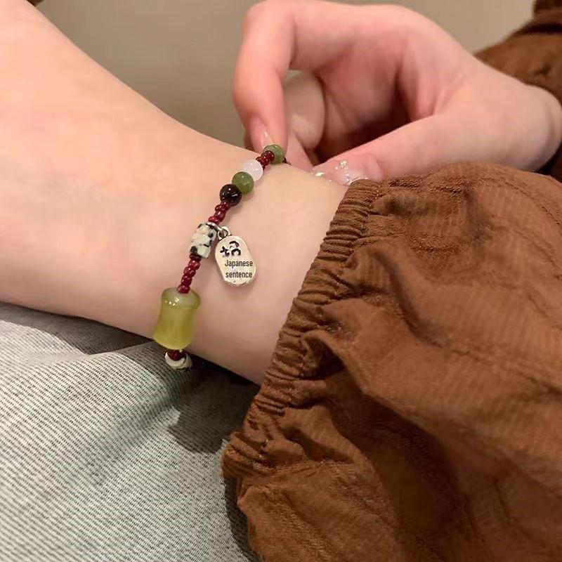 2025 Retro Chinese Camellia Braided Bracelet: Elegant, Ethnic-Style Design for Women