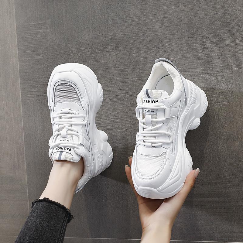 Женские кроссовки с внутренней платформой 7 см, летние сетчатые дышащие спортивные туфли, увеличивающие рост, на толстой подошве, нескользящие, повседневные туфли 34-39