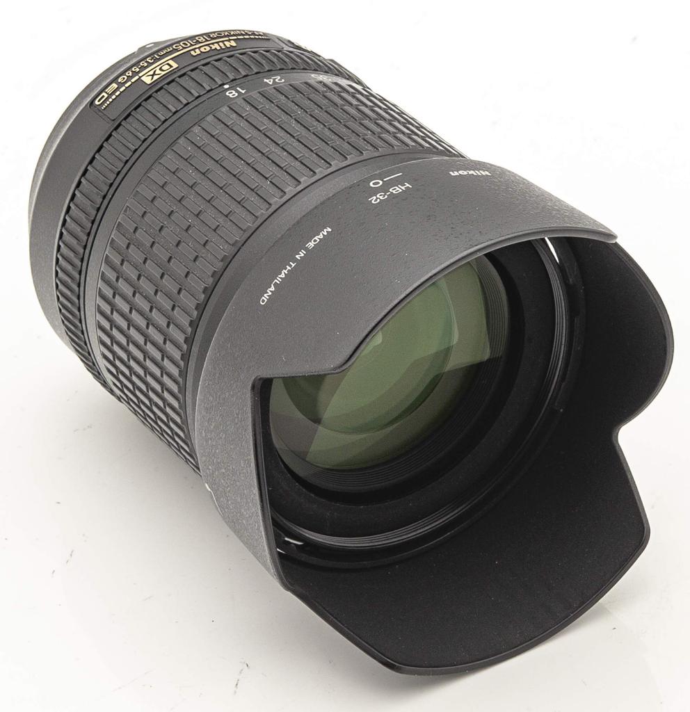 Nikon Стандартный зум-объектив DX NIKKOR ED VR эксклюзивно для формата Nikon DX AF-S 18-105mm f/3.5-5.6G