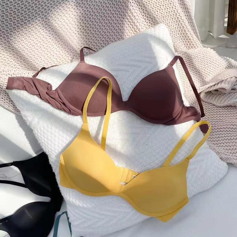 Bras for Women Seamless Backless Underwear Sexy Lingerie 3/4 Cup Bralette Top Wireless Brassiere Intimates Japanese Simple Bra