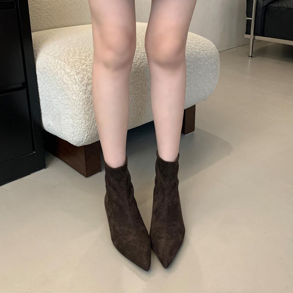 Замшевые простые остроносые короткие ботильоны женские 2025 осень и зима новые задняя молния женские ботинки корейская версия тонкие ботинки модные ботинки женские