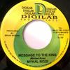 7-дюймовая пластинка MICHAEL ROSE / SINGING SWEET - Message To The King / Living Ain't DL006 Продукт Digilab UK Регги, Ска и Даб Б/У