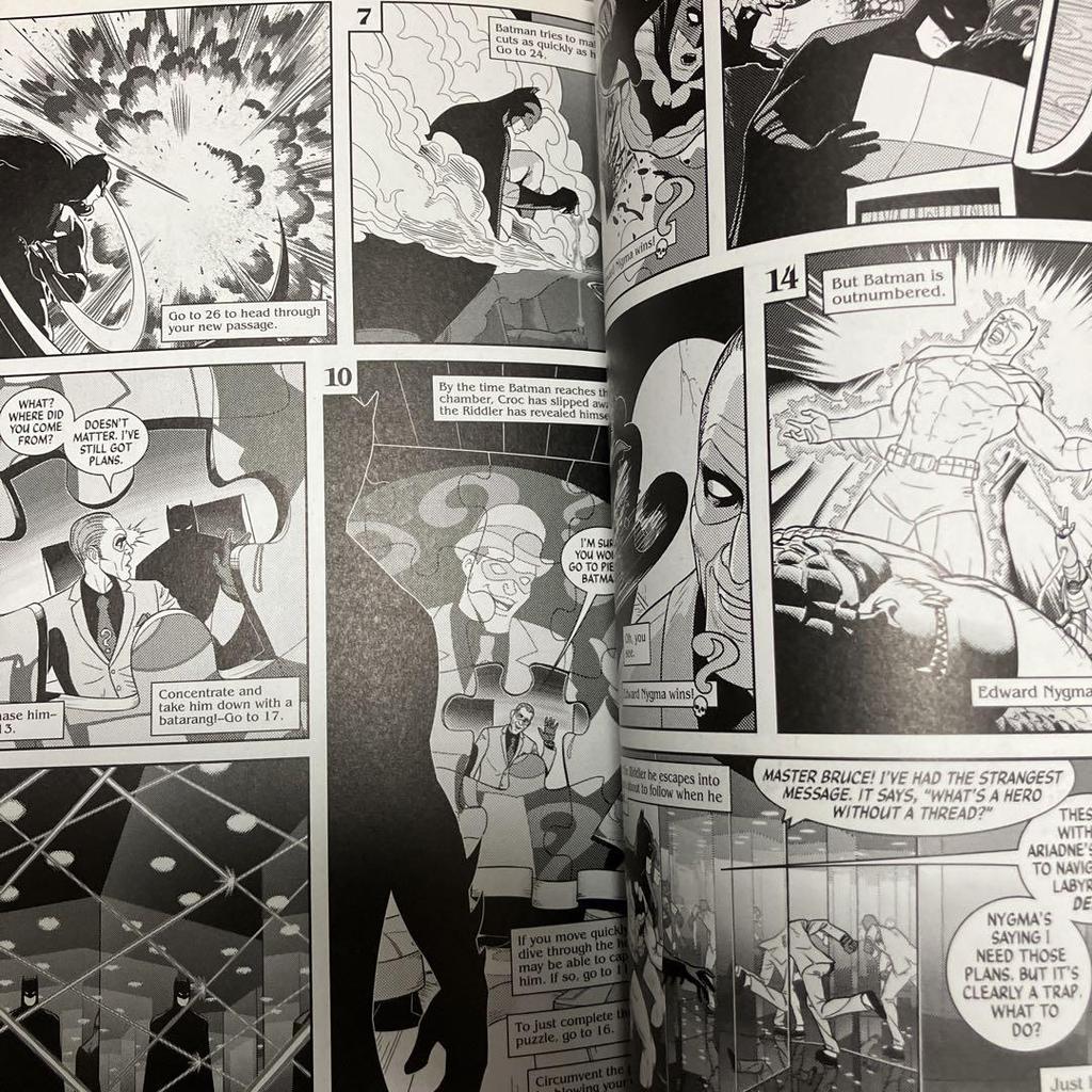 [Б/У] Бэтмен Черное и Белое 5 Лига Справедливости