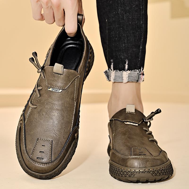 Fashion Men Casual Leather Loafers Handmade Outdoor Casual Trainers Fashion Driving Flats Leisure Walk Skateboard Footwear Comfy Sneaker
