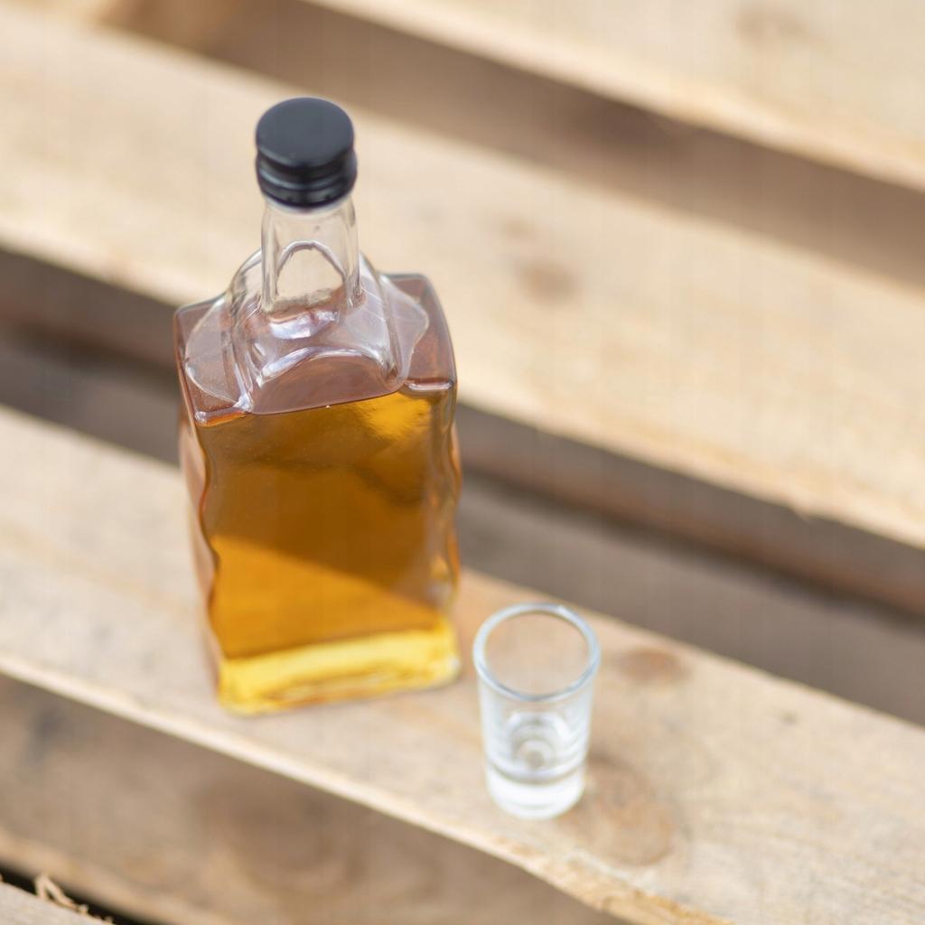 WARTA FALA BOTTLE 500 ml + CAP MOONSHINE LIQUEURS WINE JUICE LIQUEURS 0.5l