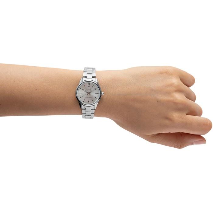 Casio Standard LTP-V005D-7B Women's Analog Watch