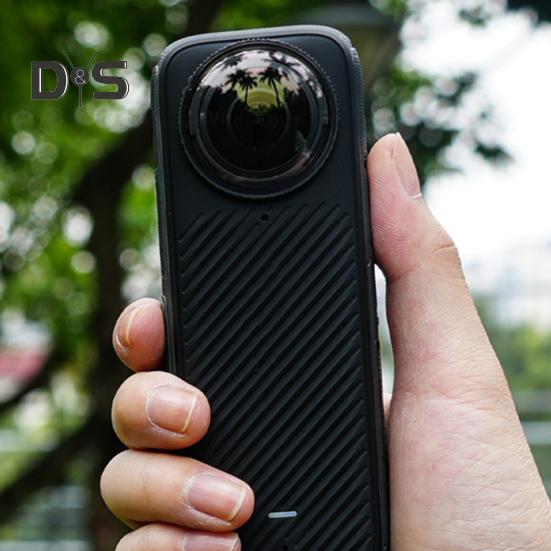 Защитный чехол для объектива Insta 360X4. Держите объектив в чистоте. Надежная защита. Улучшенные оптические характеристики. Простая установка. Универсальная защита.