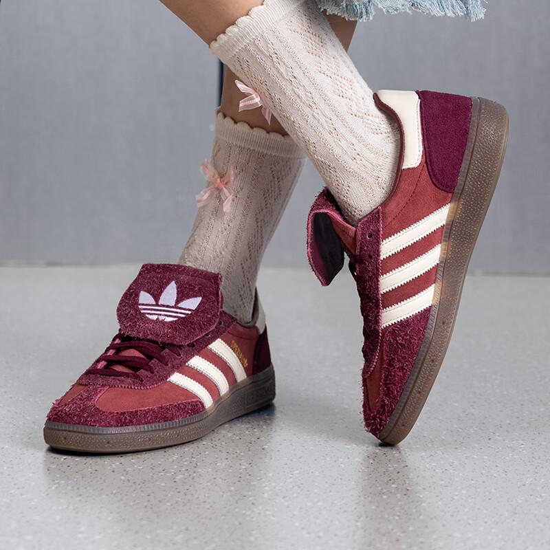 adidas Женские кроссовки Spezial низкие KJ6216