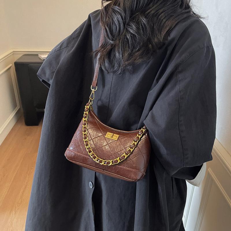 Сумка Женская Повседневная Сумка Кроссбоди 2025 Осень и Зима Новая Мода Сумка на Плечо Ромбовидная Ретро Подмышечная Женская Сумка