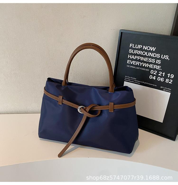 2025 new matte retro texture tote bag large capacity commuter tote bag trendy versatile underarm shoulder bag