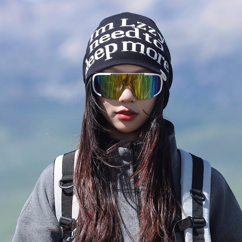 Windproof letter knitted hat men's and women's autumn and winter outdoor skiing warm ear protection cold hat versatile face small wool hat