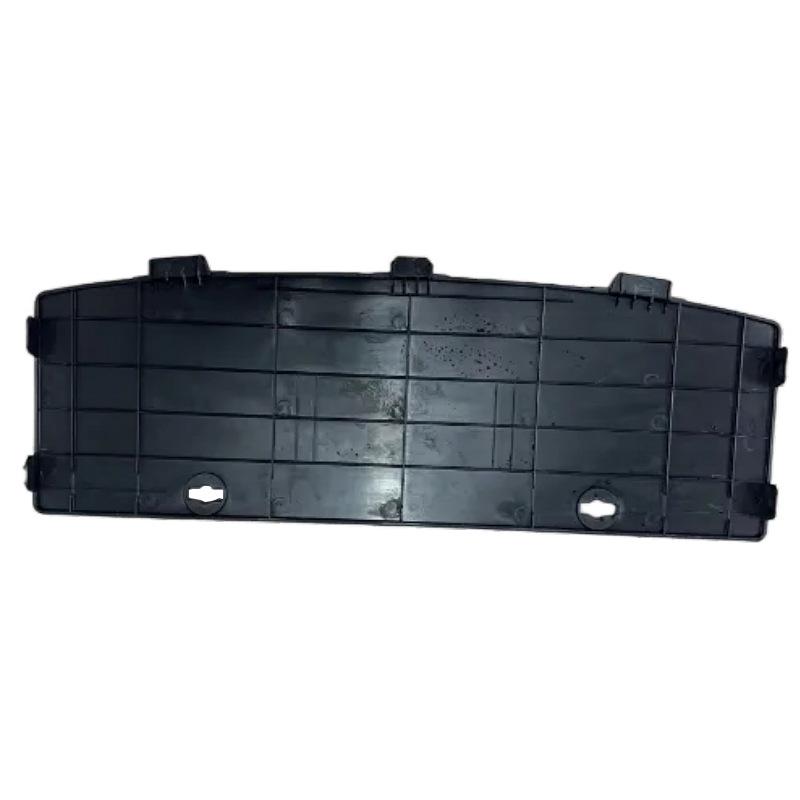 Накладка на задний буксировочный крюк Tesla MD3 2023 - Модель 1713689-00-C