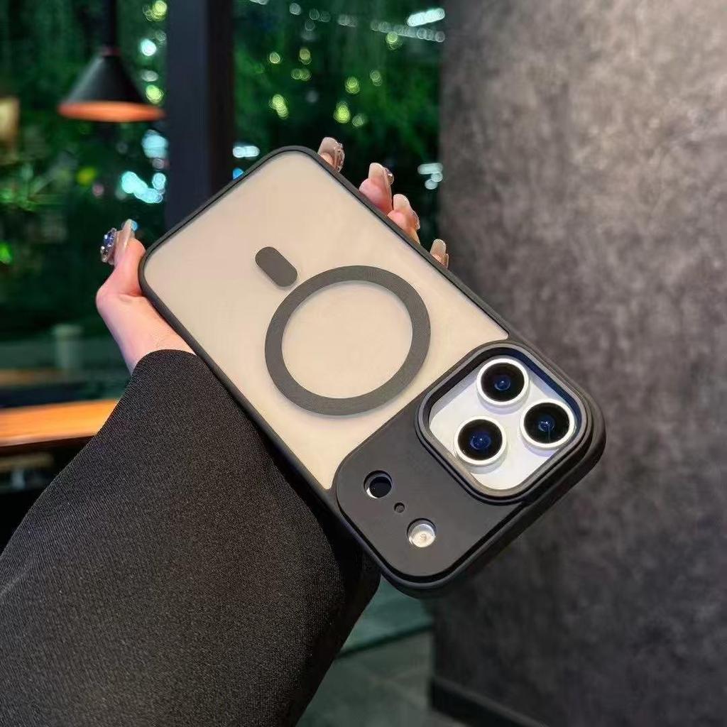 iPhone17 Soft Touch Magnetic Case: Skin Feel, Drop-Proof, Anti-Fingerprint Protective Shell for 16 Pro Max