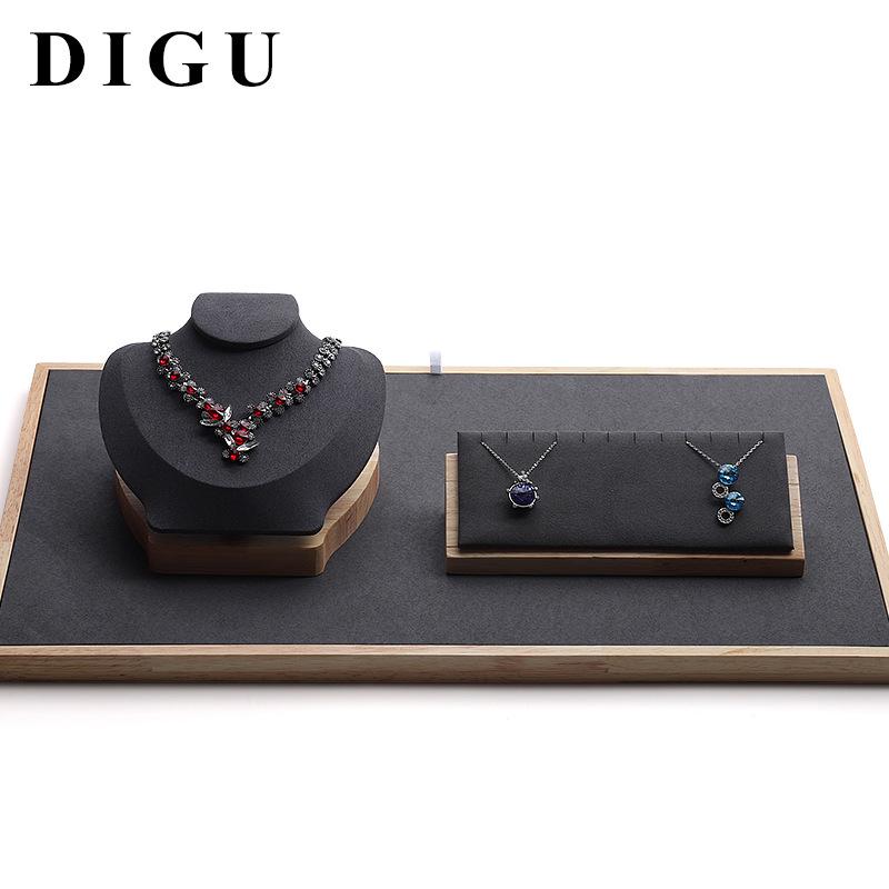 Digu Подставка для ожерелья в виде горизонтального бюста из массива дерева и микрофибры