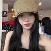 Ретро Клепки Кепка с Козырьком Женская Тонкая Шляпа Нишевая Берет с Утиным Язычком Весна и Осень Продвинутый Чувственный Оригинальный Стиль